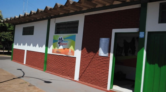 Canil municipal atende em novo horário