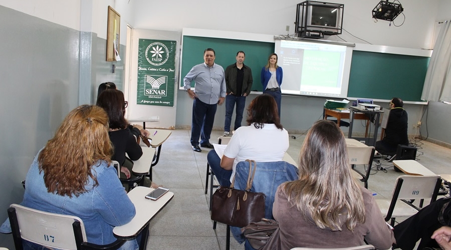 Escola de Governo reúne servidores municipais para treinamento de Motivação de Equipes-Técnicas