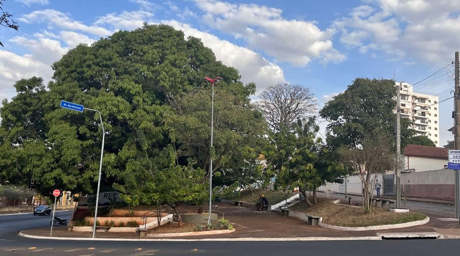 Inaugurada a Praça Frei Querubim Rega