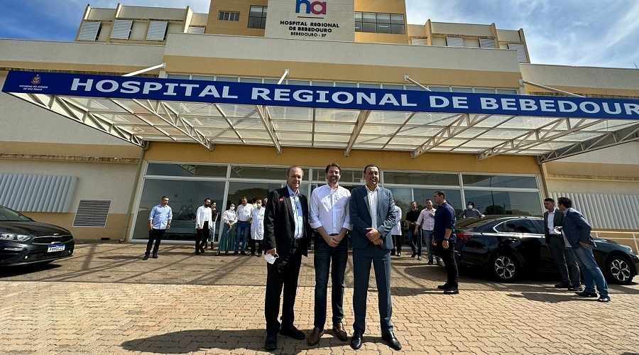 É inaugurado o Hospital Regional de Bebedouro que recebe o nome de &#039;José Cutrale Junior&#039;