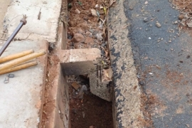 Prefeitura realiza limpeza de bueiros no jardim Laranjeiras