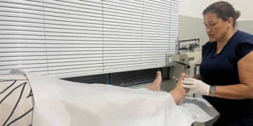 ESF Dr. Ricardo Dias de Toledo realiza avaliação do pé diabético