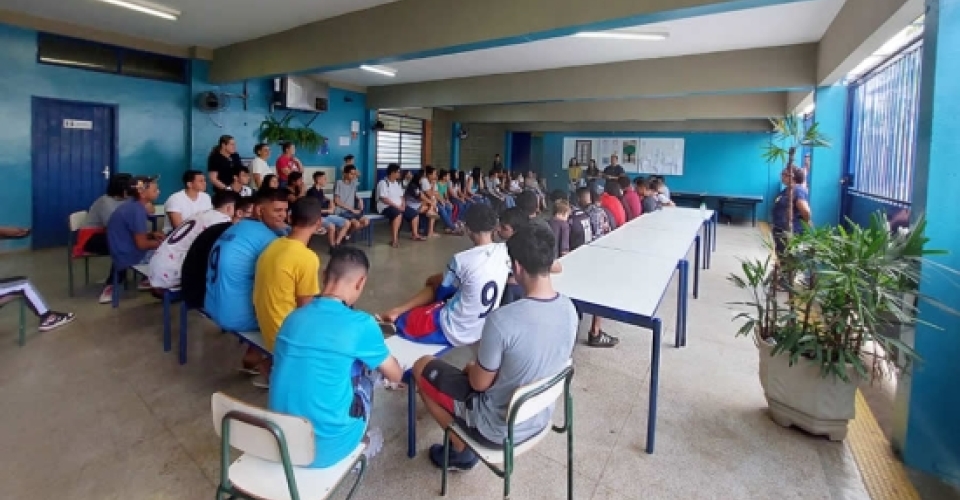CAPSi realiza palestra “Setembro Amarelo” em escolas estaduais de Bebedouro