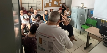 ESF Dr. Moacyr Caldeira realiza ação educativa sobre Alzheimer e envelhecimento saudável