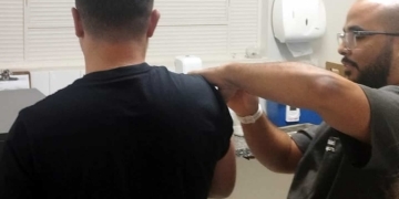 ESF Caubi realiza atualização de carteiras de vacinação e imunização contra a Influenza em horário estendido