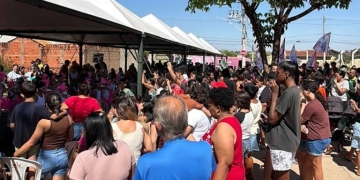 CRAS Cidadania leva serviços gratuitos e atividades para famílias do setor Leste