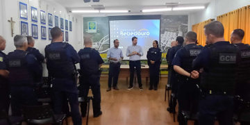 Guardas Municipais recebem certificados após treinamento de capacitação